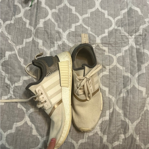 Adidas NMD - Picture 2 of 4